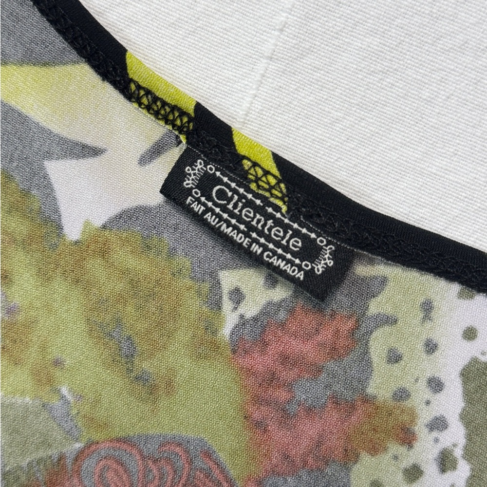Clientele Abstract Graphic Sleeveless Top - Picture 2 of 5